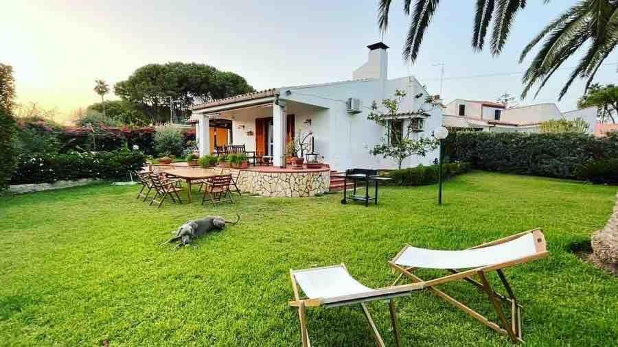Villa Le tre Palme à Fontane Bianche Extérieur photo
